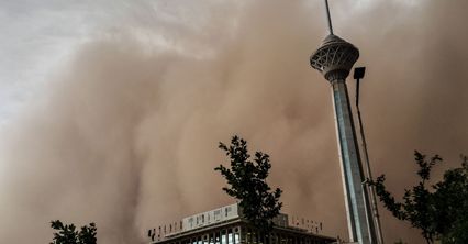 Potężna burza piaskowa w Teheranie