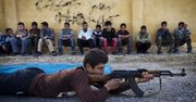 Syria: rebelianci szkolą nastolatków do walki