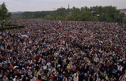 Polska świętuje kanonizację Jana Pawła II i Jana XXIII