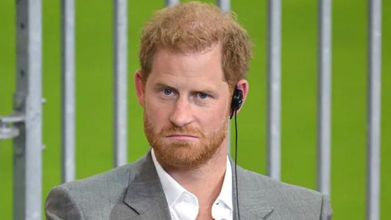 Książę Harry barwnie opisał utratę dziewictwa ze starszą kobietą