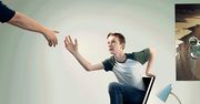Najdziwniejsze zdjęcia z banków zdjęć, jakie widzieliśmy. Są naprawdę niepokojące