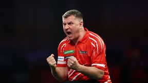 Kiedy kolejny mecz Krzysztofa Ratajskiego? Polak zagra w 1/8 finału MŚ w darcie