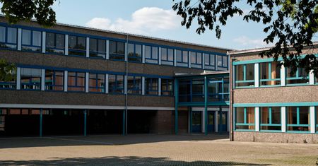 Duisburg: Nauczycielka od 2009 roku na chorobowym, a wciąż pobiera tysiące euro pensji