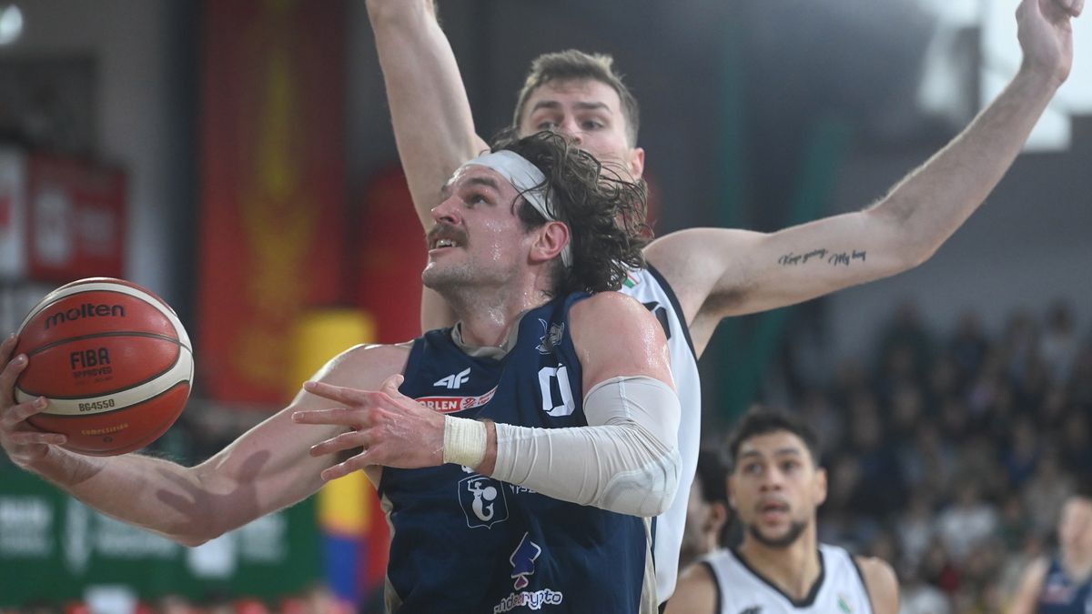 PAP / Piotr Nowak / Ben Vander Plas