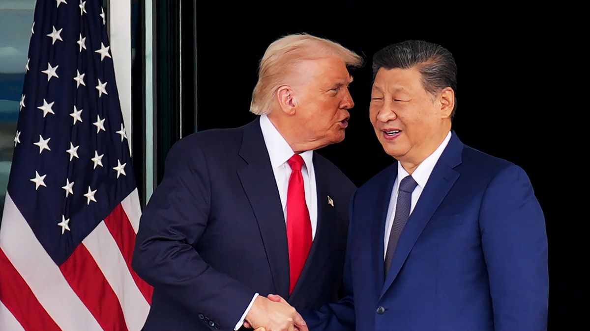 BUSAN, SOUTH KOREA - OCTOBER 30: U.S. President Donald Trump and Chinese President Xi Jinping shake hands as they depart following a bilateral meeting at Gimhae Air Base on October 30, 2025 in Busan, South Korea. Trump is meeting Xi for the first time since taking office for his second term, following months of growing tension between both countries. (Photo by Andrew Harnik/Getty Images)