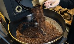 Polacy piją ją na potęgę. Ostatni raz tak droga była w 1977 roku