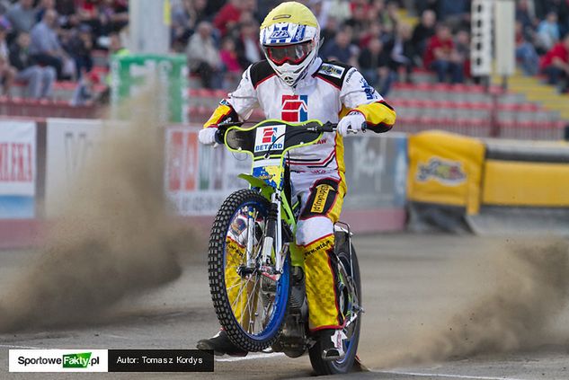 Troy Batchelor zostaje na kolejny sezon we Wrocławiu