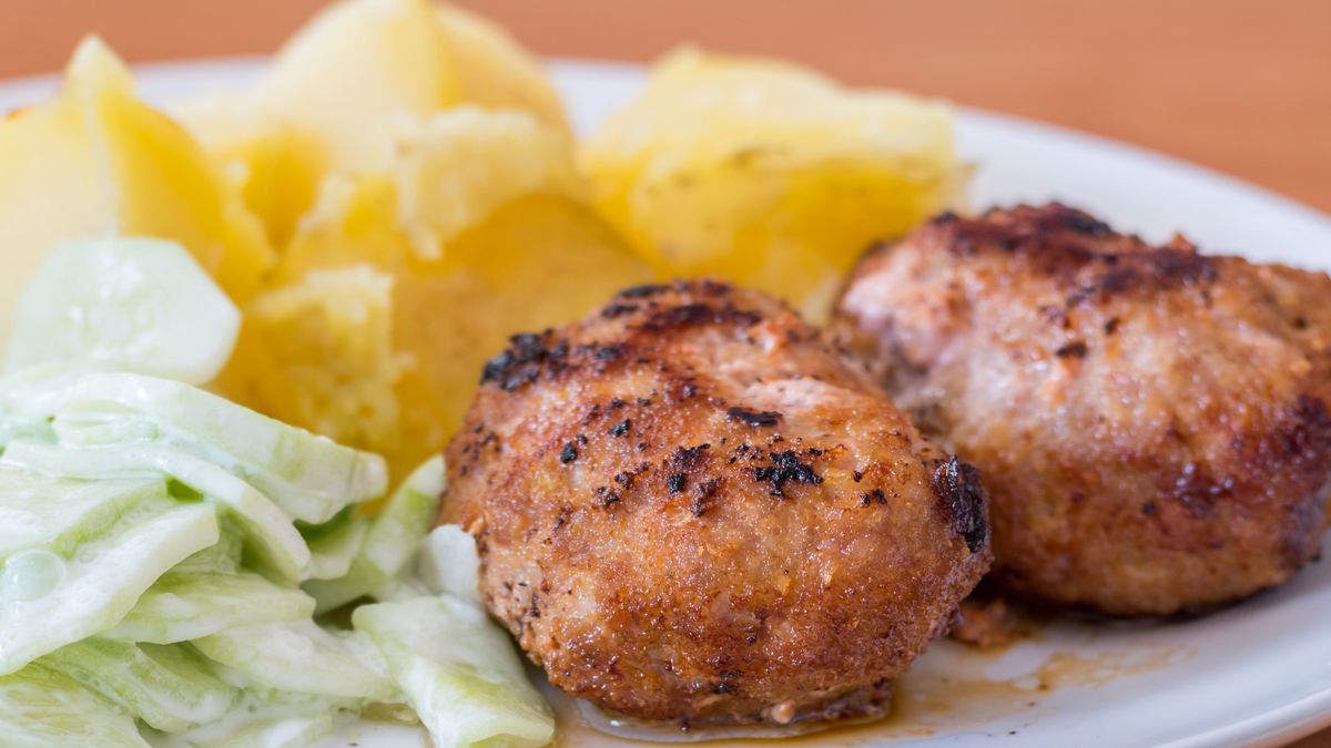 Mielone z serem wychodzą soczyste jak w mlecznym barze