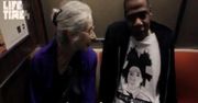 Jay-Z jedzie na koncert metrem... "Pan jest sławny?"