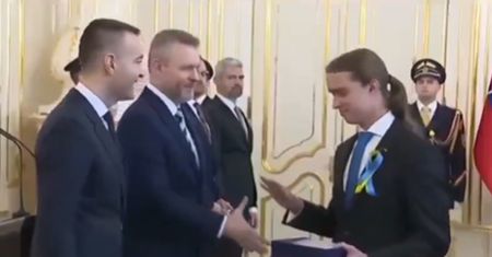 Uczeń ze Słowacji nie podał ręki prezydentowi. Jest nagranie