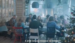 „W Święta zamień się w słuch” w bożonarodzeniowej kampanii IKEA (wideo)