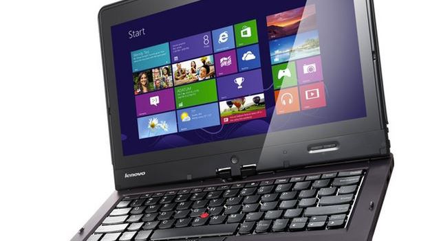 Lenovo ThinkPad Edge Twist - biznesmen na kafelkowej fali 1