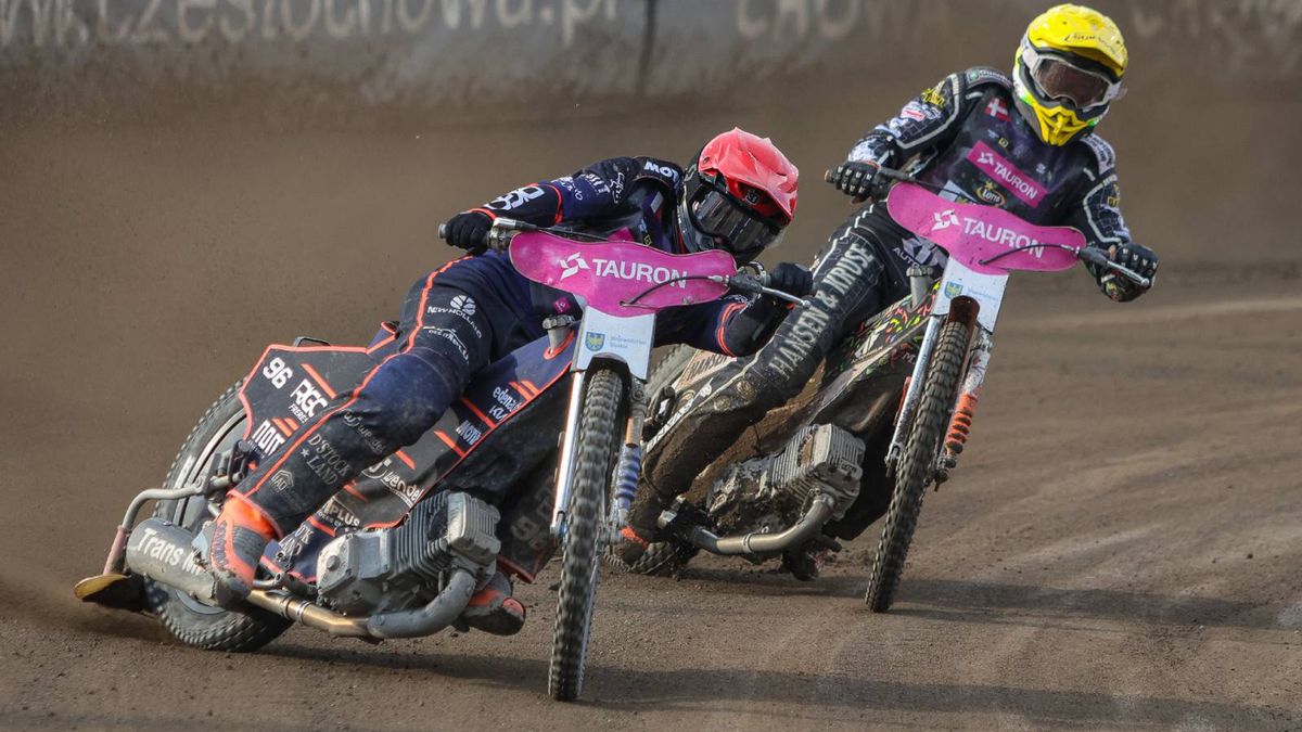 WP SportoweFakty / Patryk Kowalski / Na zdjęciu: Dimitri Berge przed Nielsem K. Iversenem