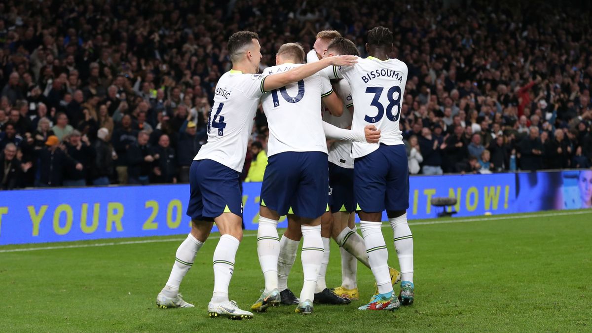 Zdjęcie okładkowe artykułu: Getty Images / MB Media / Na zdjęciu: radość piłkarzy Tottenhamu
