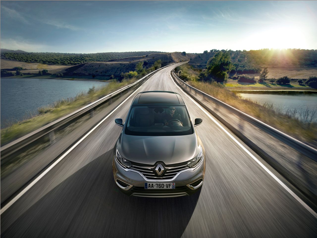 Nowe Renault Espace zostało crossoverem