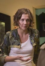 Maggie Gyllenhaal na miejscu Toni Collette