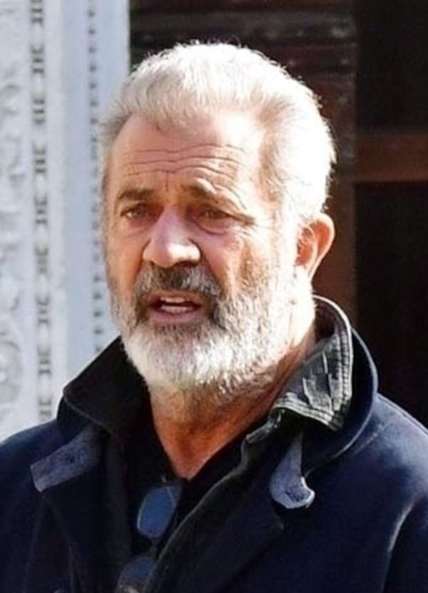 Mel Gibson eksploruje Wenecję z młodszą o 35 lat małżonką i 5-letnim synem