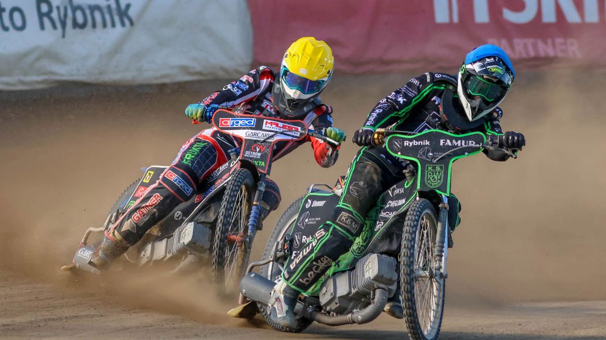 WP SportoweFakty / Arkadiusz Siwek / Na zdjęciu: Kamil Winkler (w kasku niebieskim)