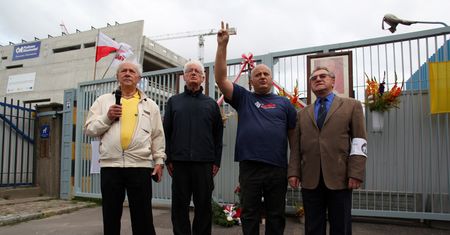 Stocznia Gdańsk znów bez Lenina na bramie. Akcja Solidarności