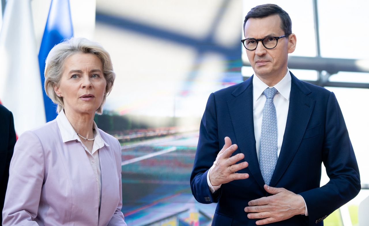 Przewodnicząca Komisji Europejskiej Ursula von der Leyen i premier Mateusz Morawiecki 