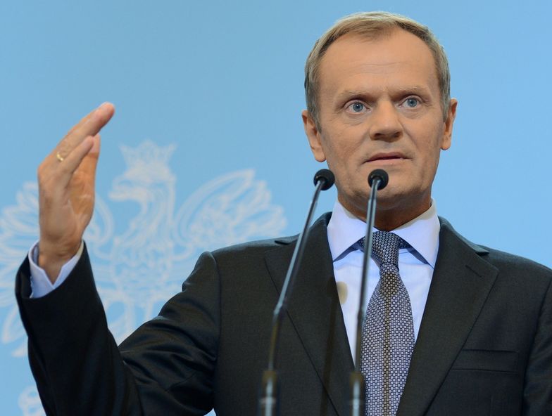 Tusk tłumaczy się z afery Amber Gold i za... syna