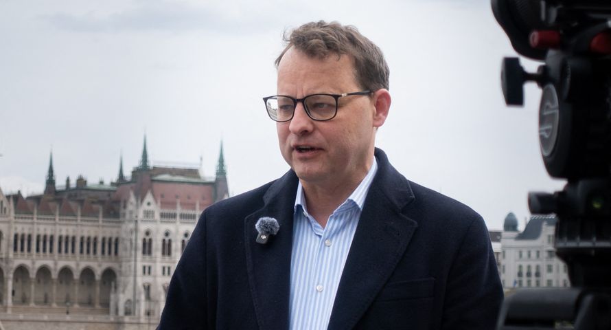 "Newsweek" przegrał z adwokatem ściganego polityka. Będą przeprosiny