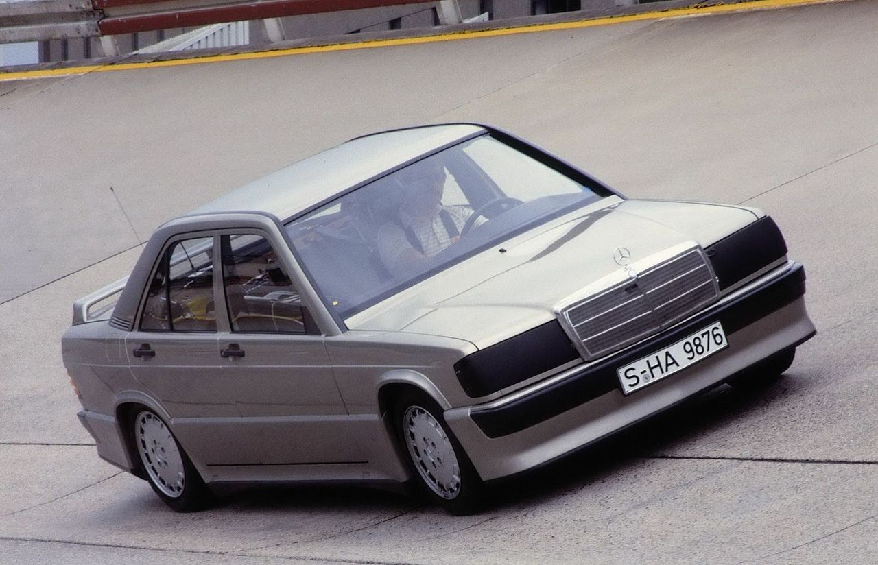 Mercedes-Benz W201 - Rocznicowa Galeria na 30-lecie (4)