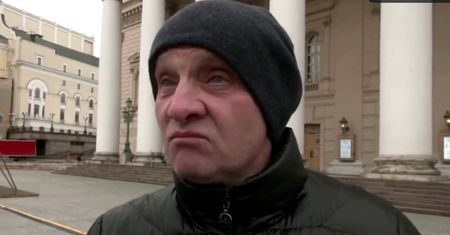 Nagranie z Moskwy. Rosjanin powstrzymywał łzy, mówiąc o Ukrainie