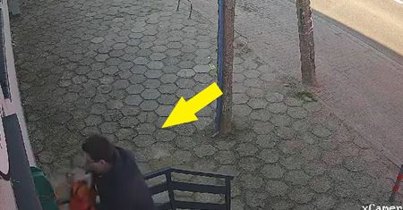 Dramat w trakcie porannej mszy św. Strażacy pokazali nagranie