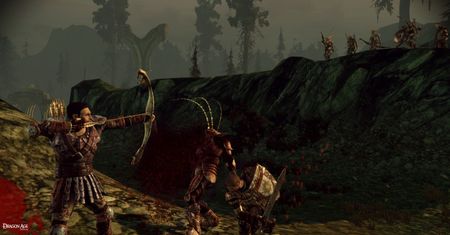 Leliana z Dragon Age: Początek też ma zachlapany krwią biust