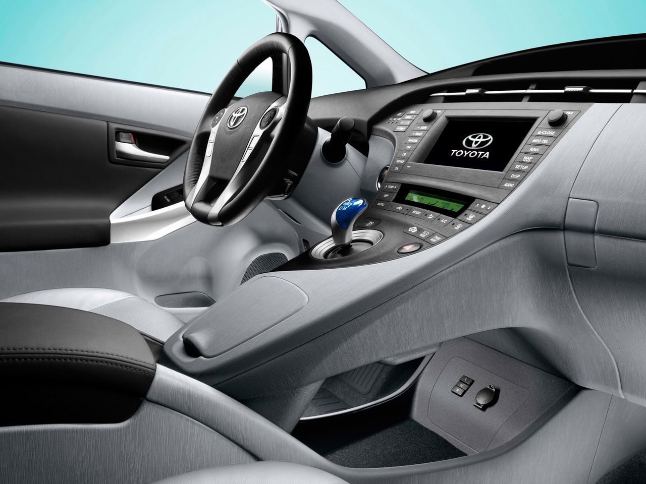 Wnętrze Toyoty Prius III nie każdemu przypadnie do gustu.