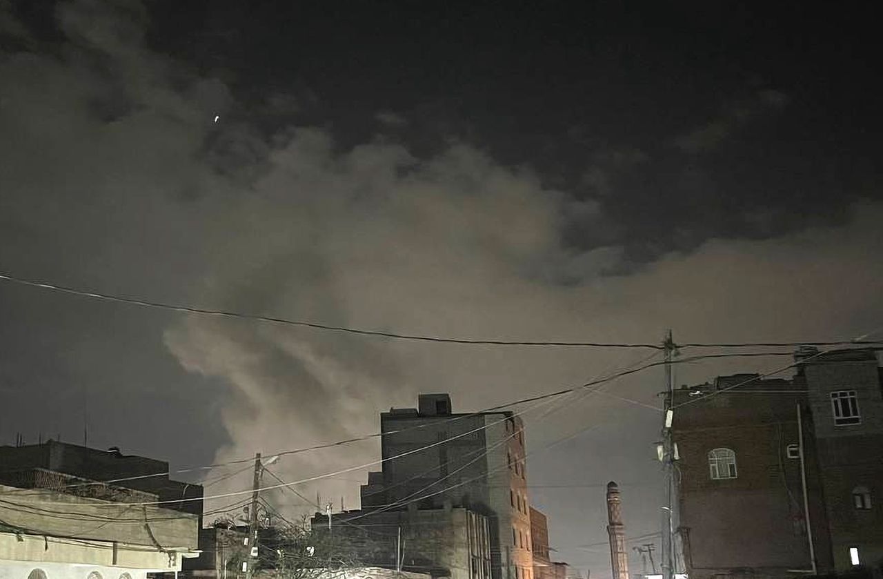 US airstrikes intensify amid Houthi attacks on Israel and Red Sea