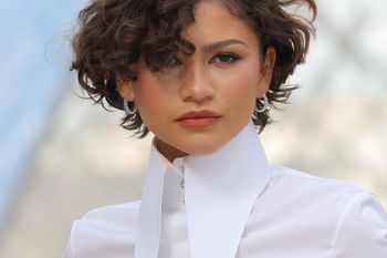 Koniec ery clean girl. Zendaya już promuje nowy trend w makijażu