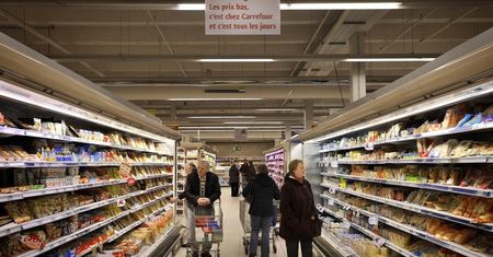 Podatek od hipermarketów uderzy nie tylko w właścicieli, ale i po kieszeni klientów