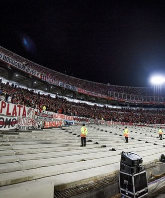Tragedia w Argentynie. Kibic zginął, mecz przerwano