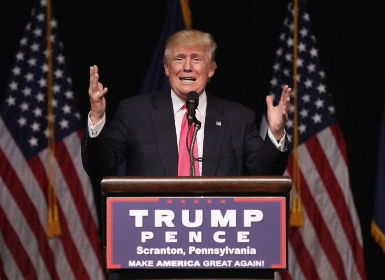 Bernard-Henri Lévy: Trump Zdrajca