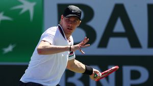ATP Chengdu: udane otwarcie Denisa Shapovalova. Hyeon Chung i Taylor Fritz wyeliminowani