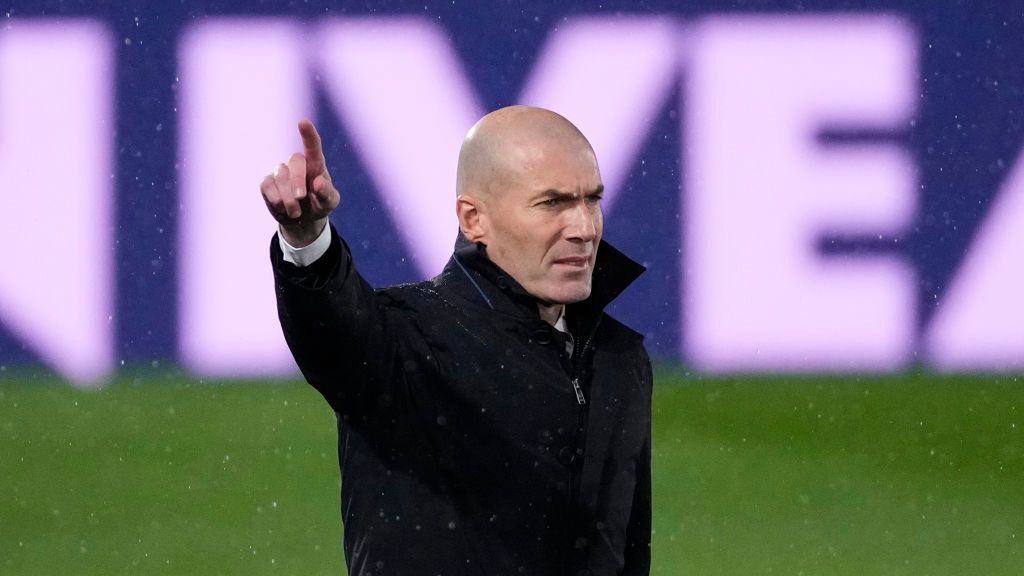 Zdjęcie okładkowe artykułu: Getty Images / Diego Souto/Quality Sport Images / Na zdjęciu: Zinedine Zidane