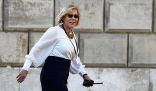 Kurator Nowak z życzeniami przed 1 września w szkole. Nie obyło się bez "szpilki"