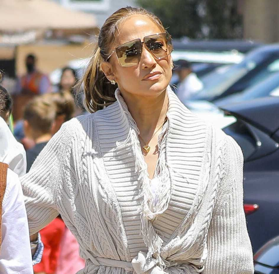 Jennifer Lopez spędza Dzień Matki z córką