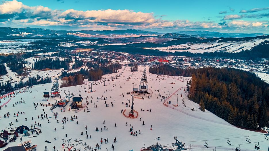 Białka Tatrzańska w środku sezonu