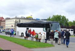 Kierowca z zakazem miał zabrać wycieczkę do Włoch. Odpowie przed sądem