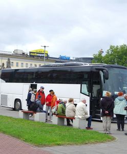 Kierowca z zakazem miał zabrać wycieczkę do Włoch. Odpowie przed sądem