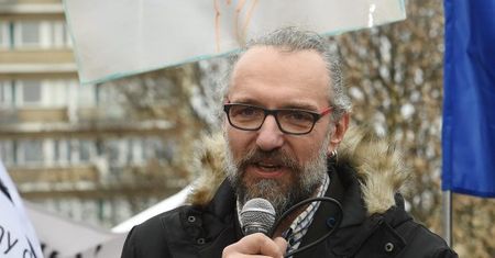 Kijowski ma pracę? "Super Express": "Jest prezesem spółki"...