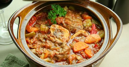 Duszone ossobuco z goleni przedniej cielęcej (samo mięso)
