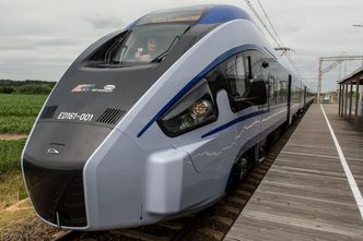 Intercity ściga się z czasem. Opóźnienie oznaczać będzie utratę 600 mln z Unii