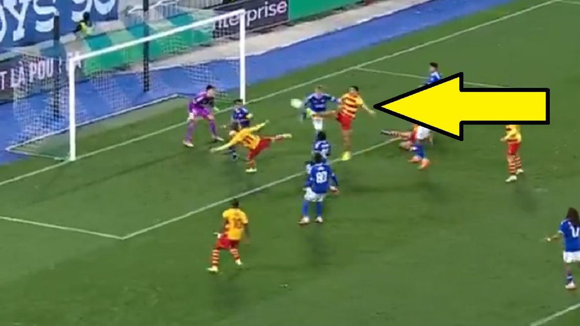 Twitter / Screen / Polsat Sport / Na zdjęciu: Dusan Stojinović uszczęśliwił cały Białystok