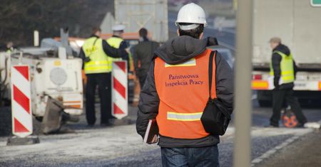 Zaległe pensje. W grze miliony. PIP pokazała liczby