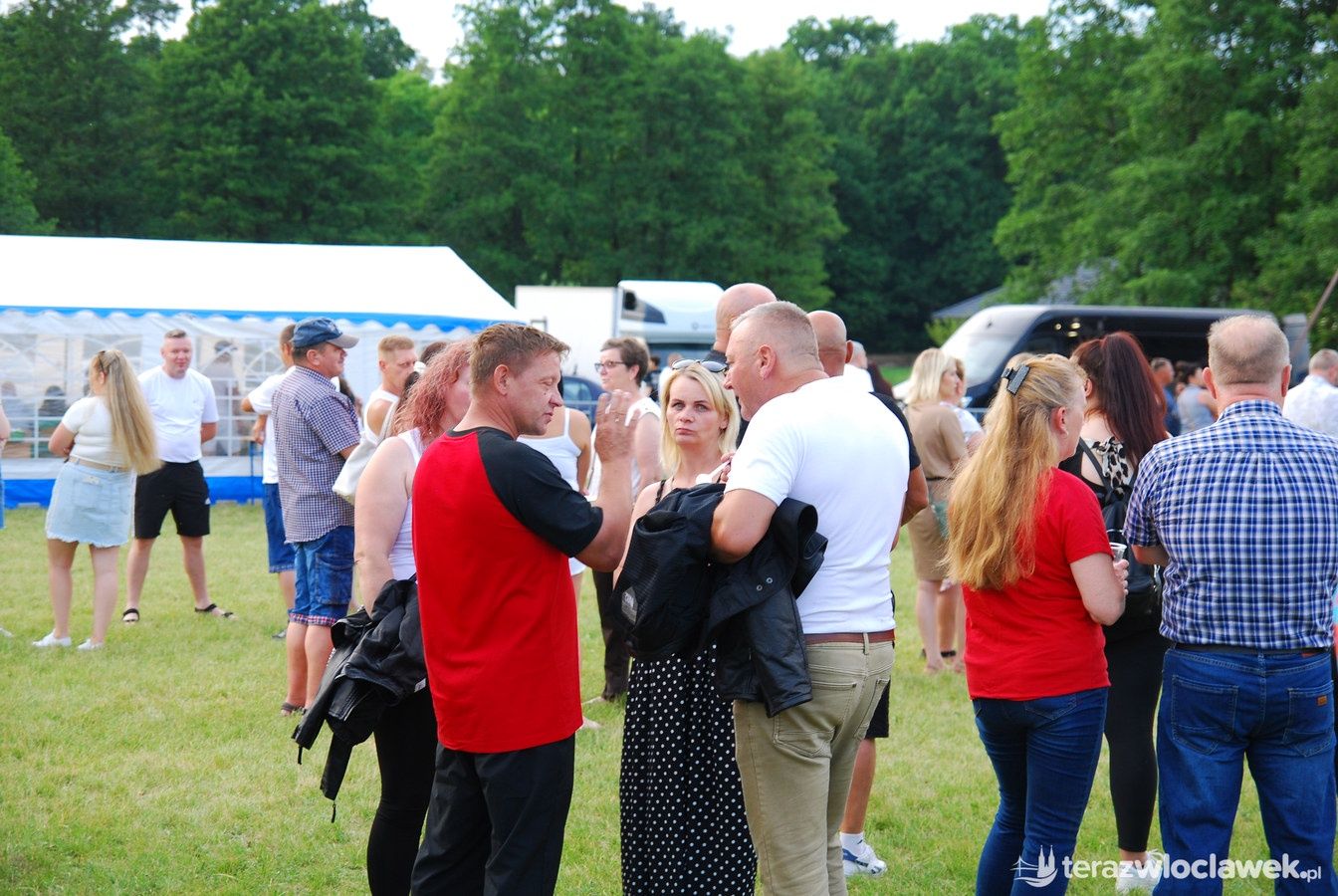 IX Powiatowo-Gminny Festiwal Zespołów Weselnych w Boniewie