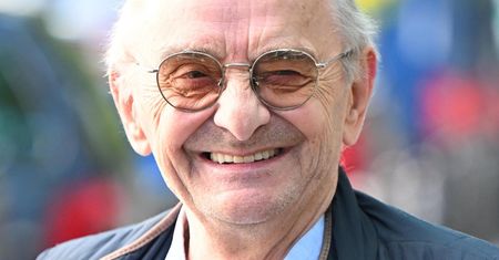 Jerzy Bończak skończył 77 lat, ale nadal pracuje. "Nie muszę się opierać tylko na emeryturze"